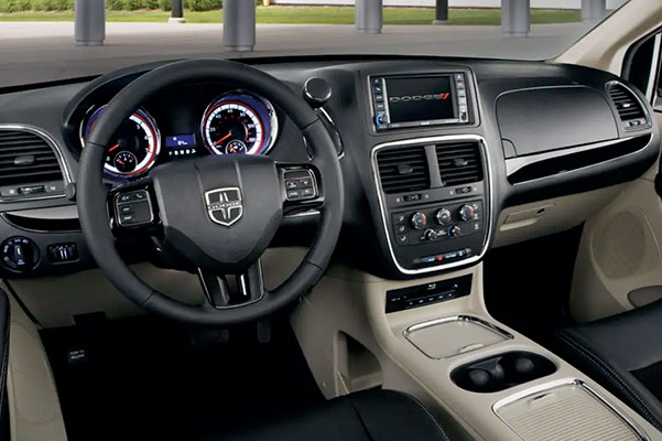 2019 Dodge Grand Caravan Interior & Technology

