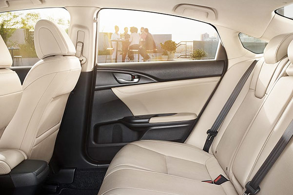 2019 Honda Insight Interior & Technology Features