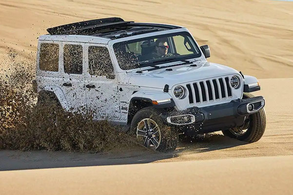 2019 Jeep Wrangler Engine Specs & Safety Features