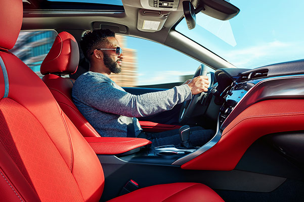 2019 Toyota Camry Interior Features & Technology 