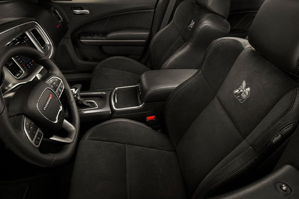 2020 Dodge Charger Interior & Technology