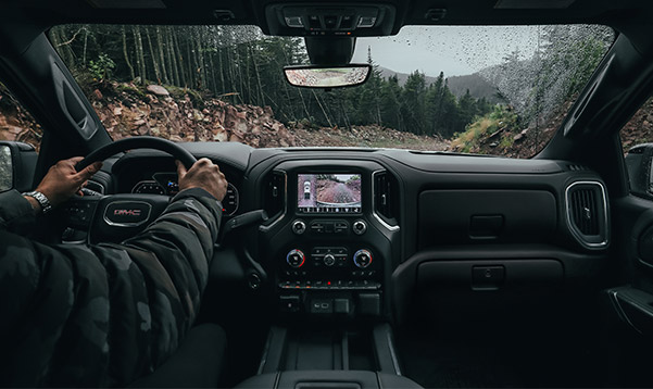 2020 GMC Sierra 1500 Interior & Technology