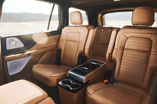 2020-lincoln-aviator-new-lincoln-aviator-sales-in-plymouth-mi