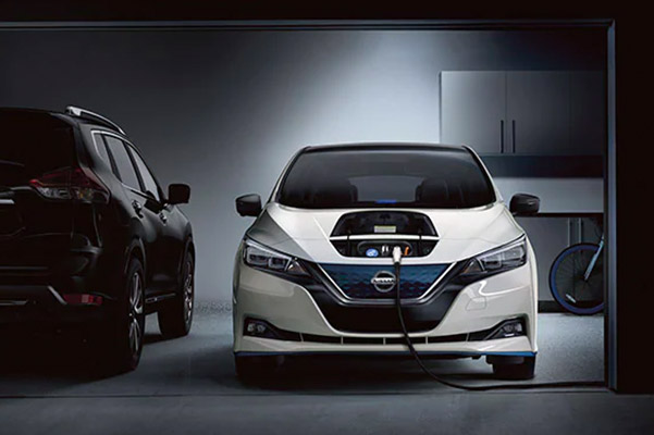 2020 NISSAN LEAF® charging