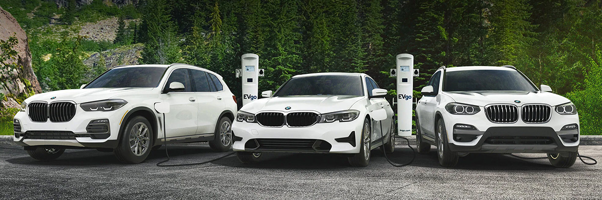 Lineup of BMW hybrids charging