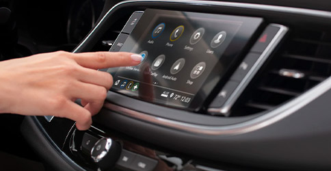 Touch screen navigation on the 2021 Buick Enclave