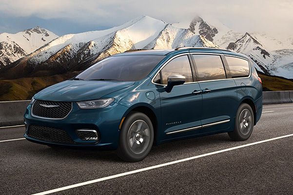 2021 Chrysler Pacifica Van | Chrysler Dealer near Burton, MI