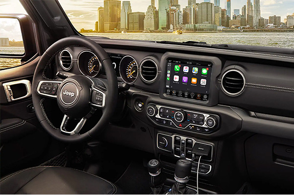 2021 Jeep Gladiator interior dashboard