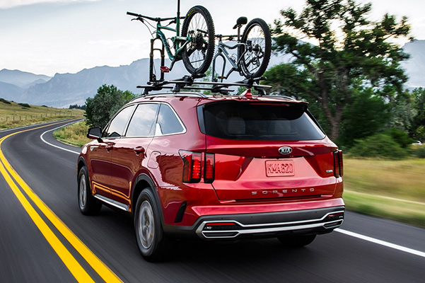 2021 Kia Sorento rear with bike rack