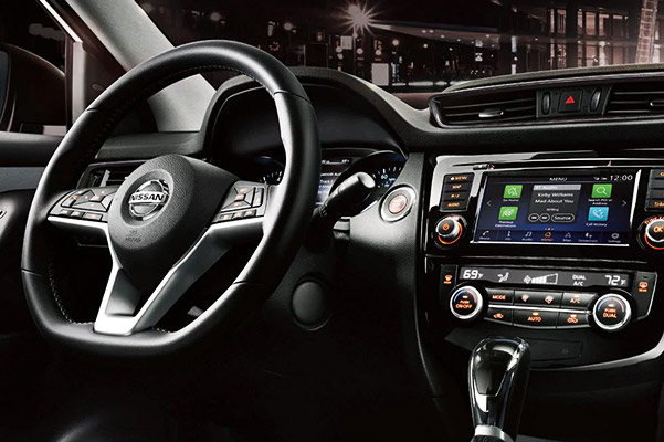 Nissan Rogue Sport D-shaped Steering Wheel