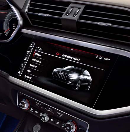 interior infotainment system in the 2022 Audi Q3