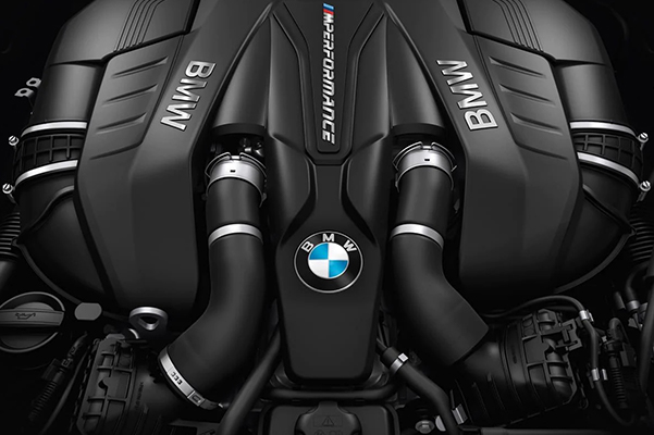 Detail shot of a 2022 BMW 5 Series engine