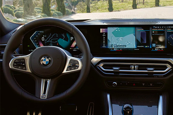 2022 BMW i4 interior dashboard