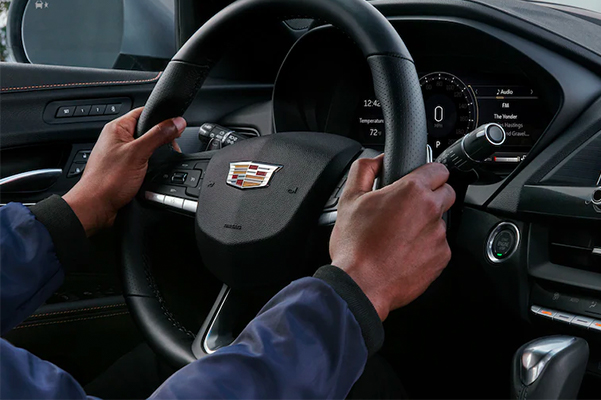 2022 Cadillac CT4 steering wheel