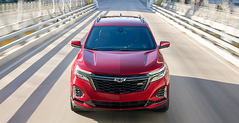 2022 Chevy Equinox Small SUV Driving: Front View