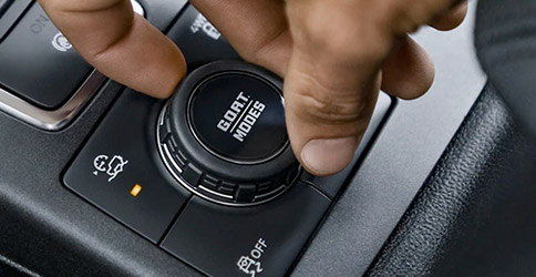 Close up of the GOAT mode knob in a 2022 Ford Bronco™ Sport