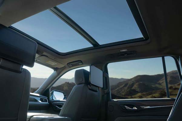 2022 GMC Yukon SLT Full-Size SUV Interior - Sunroof