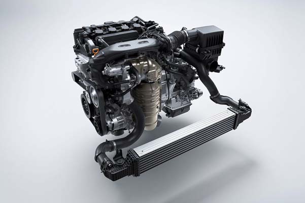 Studio image of the 1.5-liter turbocharged and intercooled 4-cylinder engine available in the 2022 Honda Civic Hatchback.
