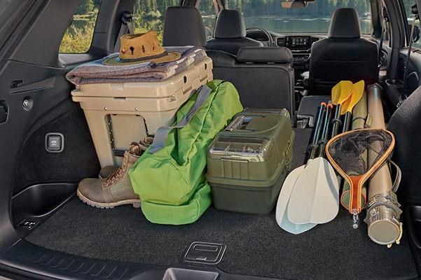 The one-touch fold-down 60/40 split rear seatback folds flat to make room for more gear.*