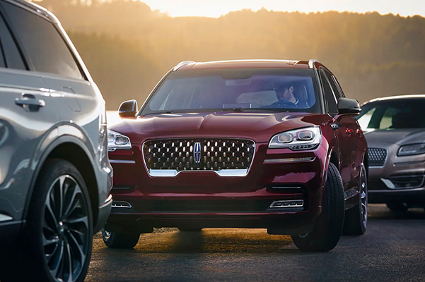 2022 Lincoln Aviator Active Park Assist