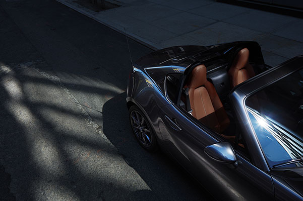 Interior shot of the Terracotta Nappa leather seats in a 2022 Mazda MX-5 Miata