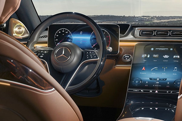 Interior shot of the S-Class Sterring wheel and technology