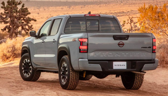 Rear shot of the 2022 Nissan Frontier offroading