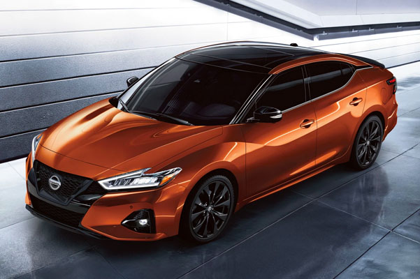 2022 Nissan Maxima parked in a lot
