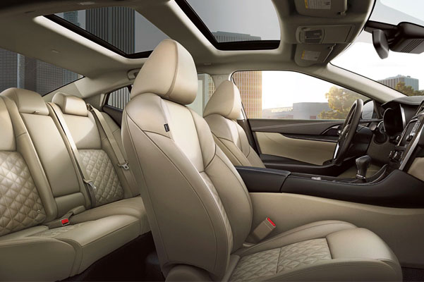2022 Nissan Maxima leather seating interior