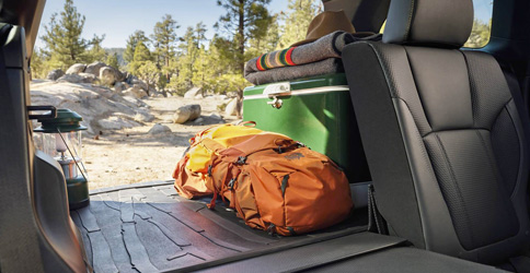 Subaru Image: Spacious cargo area with 60/40-split flat-folding rear seatback and available cargo-area release levers and cargo tray