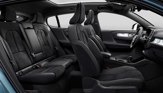 Side view of interior of 2022 Volvo C40.