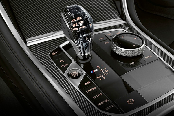Optional Glass Controls accentuate the luxury experience of the BMW 8 Series Coupe.