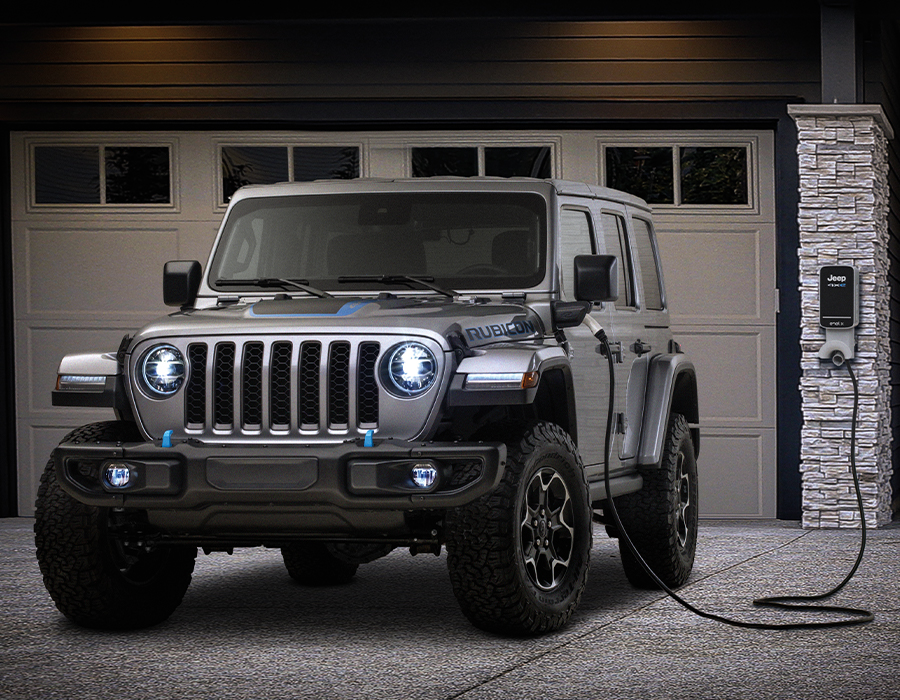 Jeep Wrangler 4xe charging