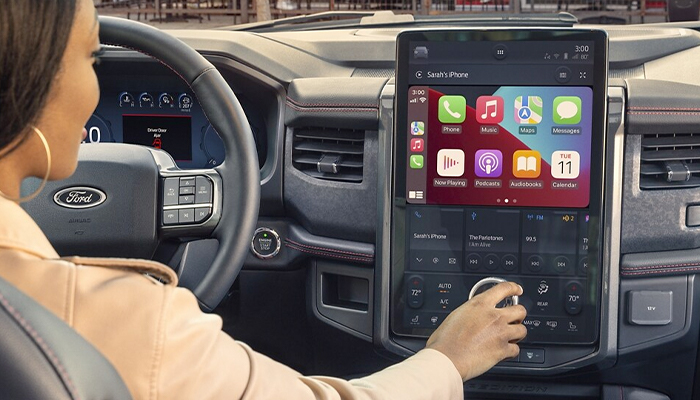 A shot of the 12-inch screen on the dash of a 2023 Ford Expedition SUV