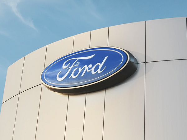 Exterior view of a Ford Dealership