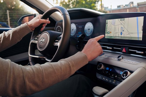 2023 Hyundai Elantra with touchscreen navigation