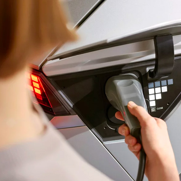 2023 IONIQ 5 charge port