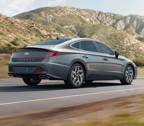 Hyundai Sonata Hybrid performance - Find a Car