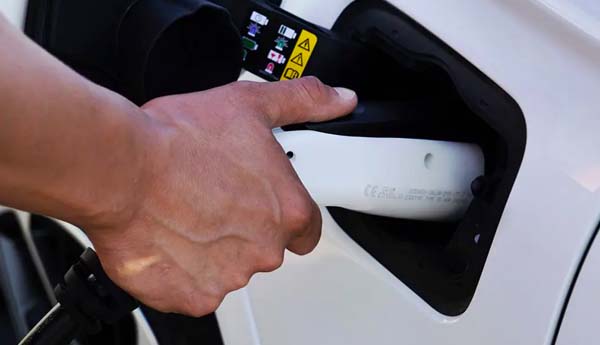 The 2023 Jeep Grand Cherokee 4XE charging port.