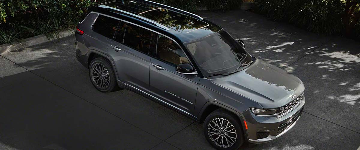 Aerial view of the 2023 Jeep Grand Cherokee L