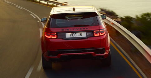 Discovery Sport R-Dynamic SE in Firenze Red.