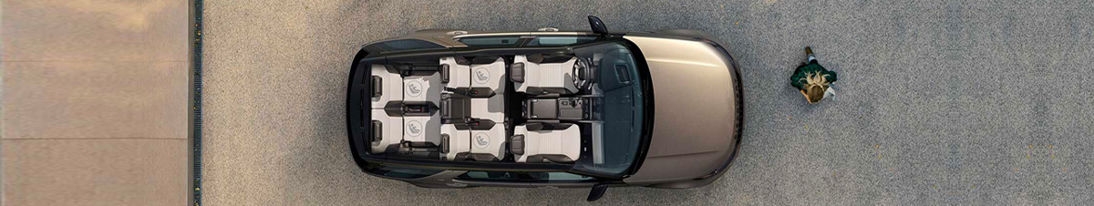 Land Rover Discovery seen from above