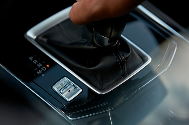 MI-Drive button in the 2023 Mazda CX-5