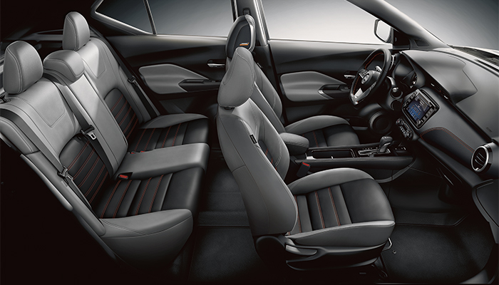 2023 Nissan Kicks interior view of front and back seats