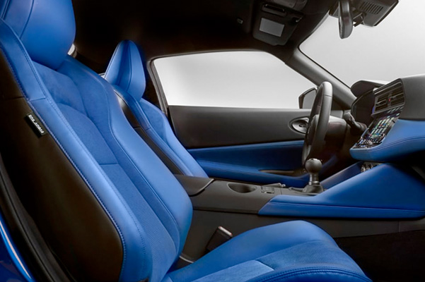 2023 Nissan Z Cockpit And Performance Seats In Blue Leather / Synthetic Suede
