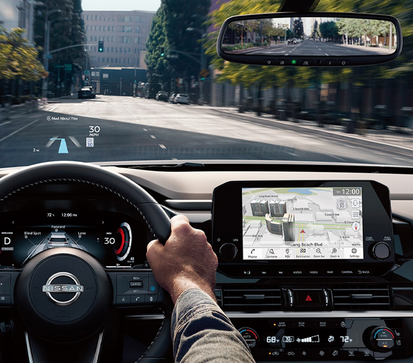 2023 Nissan Pathfinder 12.3-inch digital dashboard