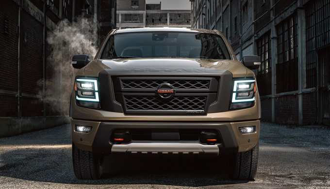 2023 Nissan Titan Parked in an Urban Alley