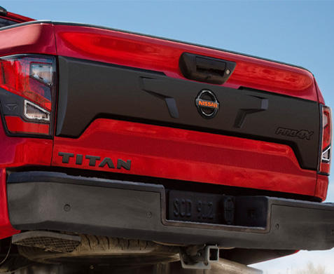 2023 Nissan Titan Rear Hatch