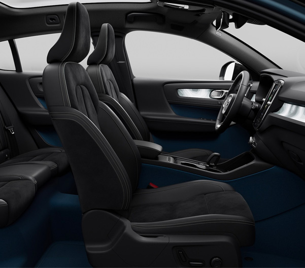 Side view of Volvo C40 Recharge interior leather free seating. 