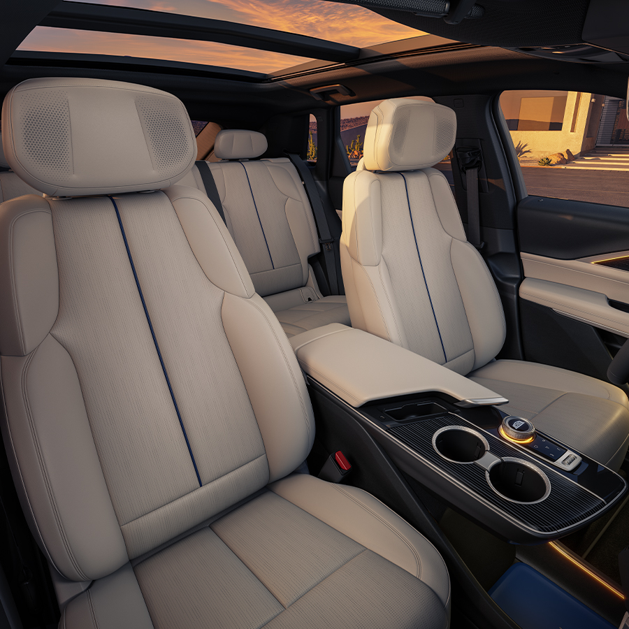 The Masterfully Crafted Interior of the Cadillac LYRIQ